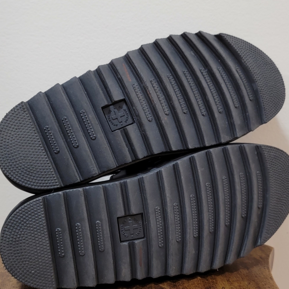 Dr.Martens  - Terry Strap Sandals - Picture 10 of 11